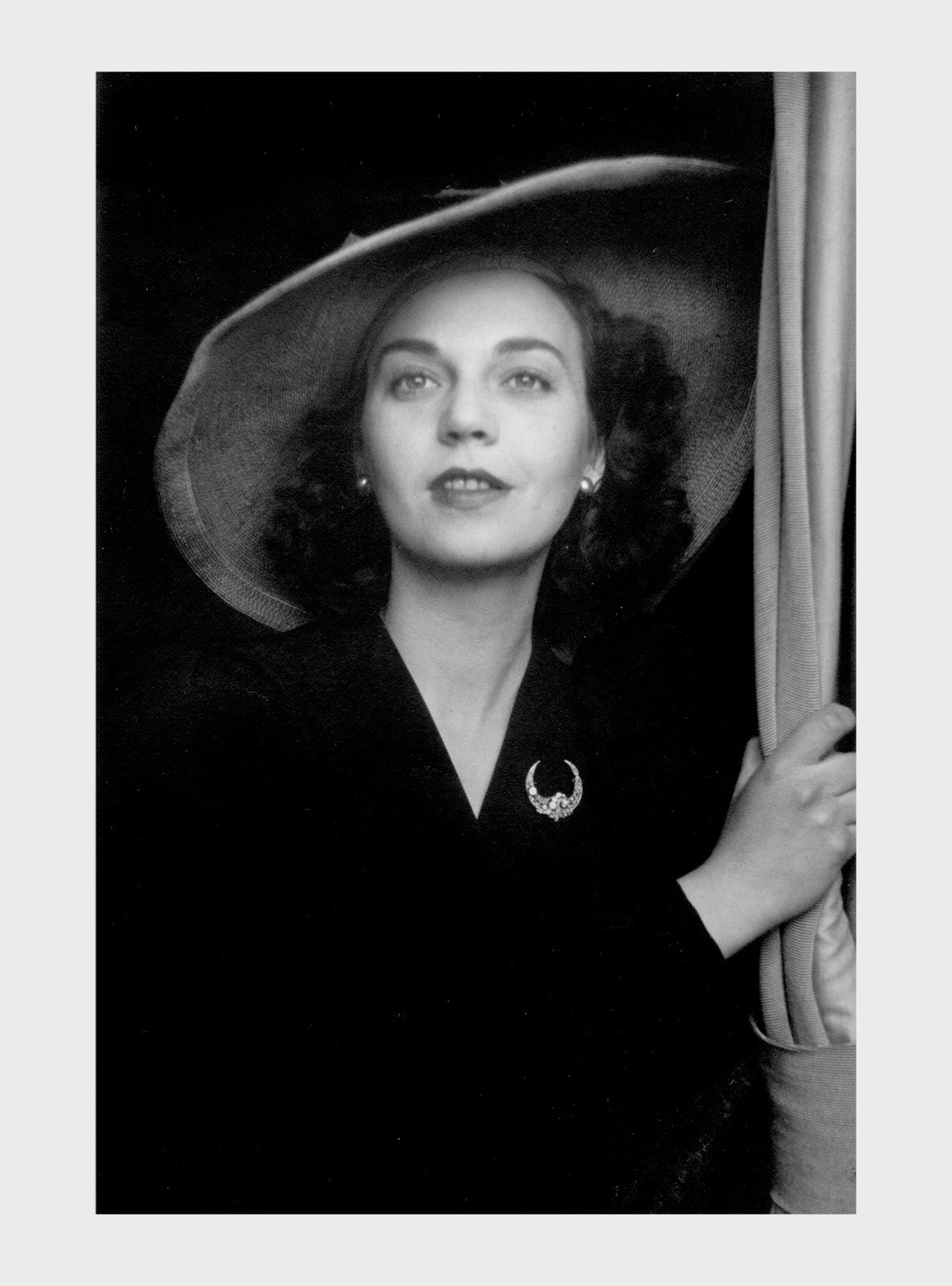 Relâmpago 9 “Sophia de Mello Breyner Andresen”